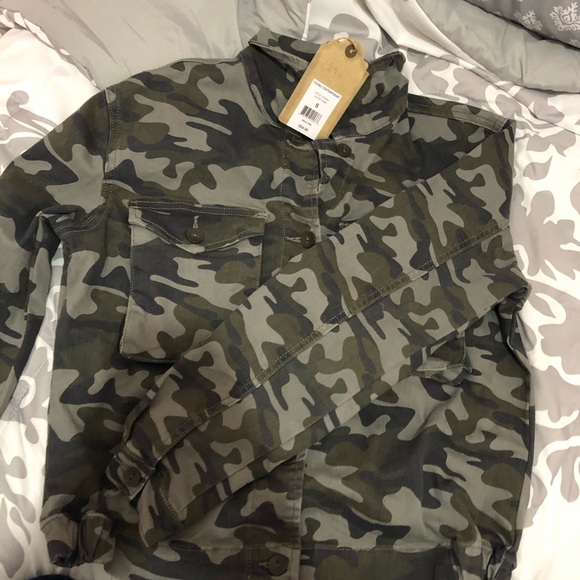 Jean Jacket - Picture 1 of 2
